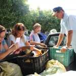 Cohidro estimula consumo de produtos orgânicos entre funcionários - O agricultor Delfino Batista