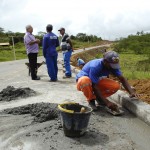 Jackson Barreto visita obras da rodovia que liga Siriri a Divina Pastora  -