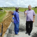 Jackson Barreto visita obras da rodovia que liga Siriri a Divina Pastora  -