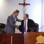 Governador assina decreto de doação de terreno para o Tribunal de Justiça - O presidente do TJ/SE
