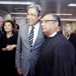 Governador assina decreto de doação de terreno para o Tribunal de Justiça - O presidente do TJ/SE