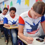 Alunos do PréUniversitário participam da segunda etapa do simulado - Fotos: Eugênio Barreto/Seed
