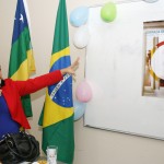 Escolas da DEA recebem o Selo de Gestão pelos trabalhos desenvolvidos - A coordenadora do Plano de Desenvolvimento da Escola (PDEEscola)