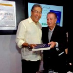 Governador prestigia lançamento do livro de crônicas de Artur Oscar Déda -