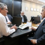 Ministro reafirma a Déda total apoio para construção do Hospital do Câncer -