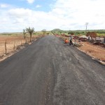 Pavimentação de estrada que dá acesso ao assentamento Cuiabá é concluída   - Fotos: Mário Sousa/Seinfra