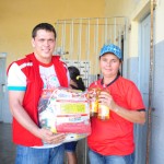 Estado entrega mais 1.588 cestas básicas em Nossa Senhora da Glória - A assistente social