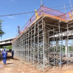 Travessas de sustentação do novo viaduto do Detran começam a ser feitas -