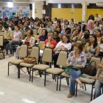 Movimentos sociais e poder público discutem política de educação no campo -  A coordenadora do Núcleo de Educação no Campo