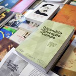 Movimentos sociais e poder público discutem política de educação no campo -  A coordenadora do Núcleo de Educação no Campo