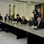 Déda recebe parlamentares que compõem a comissão suprapartidária em prol do magistério -