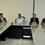 Déda recebe parlamentares que compõem a comissão suprapartidária em prol do magistério -
