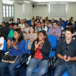Coordenadorias de Políticas Públicas da Juventude recebem computadores do governo e parceiros - O coordenador Especial da Juventude