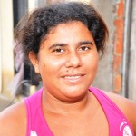 Moradores do Porto Dantas estão satisfeitos com as obras do PróMoradia - A dona de casa Helena de Almeida