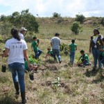 Semarh realiza plantio de mudas nativas no rio Piauitinga - Fotos: Ascom/Semarh