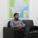 Ruas do município de Pedrinhas recebem rede de drenagem e capeamento asfáltico -