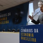 Déda defende o desenvolvimento com inclusão social ao abrir o Fórum 'Cenários da Economia Brasileira' - O governador de Sergipe