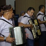 ao lado do governador de Pernambuco