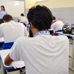 Alunos da rede estadual de ensino participam de simuladão do Enem - O aluno do Colégio Costa e Silva