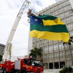 Déda entrega ao CBM/SE moderna plataforma de combate a incêndio  -