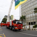 Déda entrega ao CBM/SE moderna plataforma de combate a incêndio  -