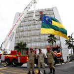 Déda entrega ao CBM/SE moderna plataforma de combate a incêndio  -