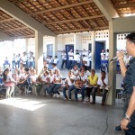 Alunos do Colégio Estadual Albano Franco são apresentados ao projeto Escolas Promotoras da Paz - O coordenador geral do Comitê Sergipano pelo Desarmamento e a Favor da Vida