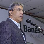 Governador oficializa doação de R$ 1 milhão do Banese para reforma da Catedral -
