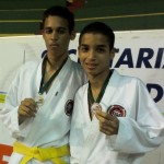 Alunos da rede estadual ganham medalha de ouro no karatê  - Fotos: Juarez Silveira/Seed