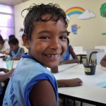 Crianças aprendem técnicas de conservação de livros  - Fotos: Fabiana Costa / Secult