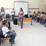 Alunos do Colégio Estadual Nilson Socorro assistem à palestra sobre preservação do patrimônio público - Fotos: Juarez Silveira/Seed