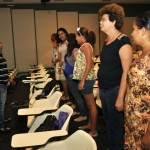 Alunos aprendem técnicas de canto e coral em curso no Centro de Criatividade  - Fotos: Fabiana Costa/Secult
