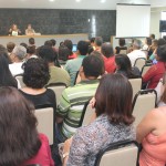 Professores participam do Encontro Estadual do Ensino Médio Inovador - A professora Hortencia Araujo entre os professores Paulo Rego e Izabel Ladeira