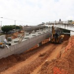 Colocadas as primeiras vigas do piso do novo viaduto do Detran -