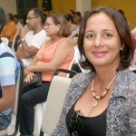 Professores participam do Encontro Estadual do Ensino Médio Inovador - A professora Hortencia Araujo entre os professores Paulo Rego e Izabel Ladeira