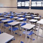 Mais de 17 mil novas carteiras e 939 birôs foram entregues às escolas este ano - Foto: Eugênio Barreto/Seed