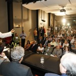 Déda recebe troféu que homenageou o Museu da Gente Sergipana  -