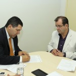 Novo reitor da UFS tornase membro do Conselho do ITPS - Fotos: Vieira Neto