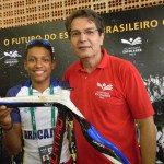 Ciclista de escola da rede estadual de ensino recebe premiação do Comitê Olímpico Brasileiro -