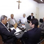 recebe visitas e despacha com o vicegovernador e secretários  -
