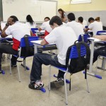 Alunos da 2ª série do ensino médio e do 3° ano do curso normal participaram de Simuladão  - Fotos: Eugênio Barreto/Seed