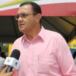 pera e caqui em Sergipe - O agricultor João Pacheco / Fotos: Felipe Coringa