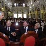 Déda participa de Missa e afirma que tem fé em sua recuperação -