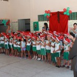 Crianças carentes recebem presentes e visita do Papai Noel da Defensoria Pública -