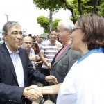 Déda entrega reforma na escola Augusto Ferraz