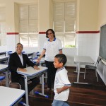 Déda entrega reforma na escola Augusto Ferraz