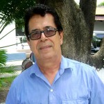 Agricultores de Canindé retomam cultivo de maracujá - O engenheiro agrônomo Remi Bastos