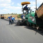 Metade da rodovia que liga Itabaianinha a Tomar do Geru está asfaltada -