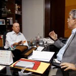 Senador Valadares apresenta emendas do Orçamento da União a Marcelo Déda - Fotos: Victor Ribeiro/ASN