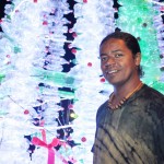 rvore de Natal Ecológica é inaugurada no Centro de Criatividade  - Árvore tem 12 metros de altura